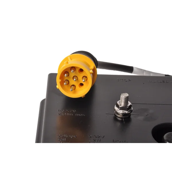 Feu arrière de remorque - Aspöck MultiLED 2 - gauche - 240x140x54 mm - entièrement LED - connecteur 8 broches baïonnette - câble de 50 cm