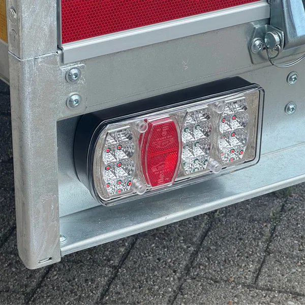 Kit d’éclairage LED - Cantonal - 5 mètres - 7 broches - Plug & Play - dérivations