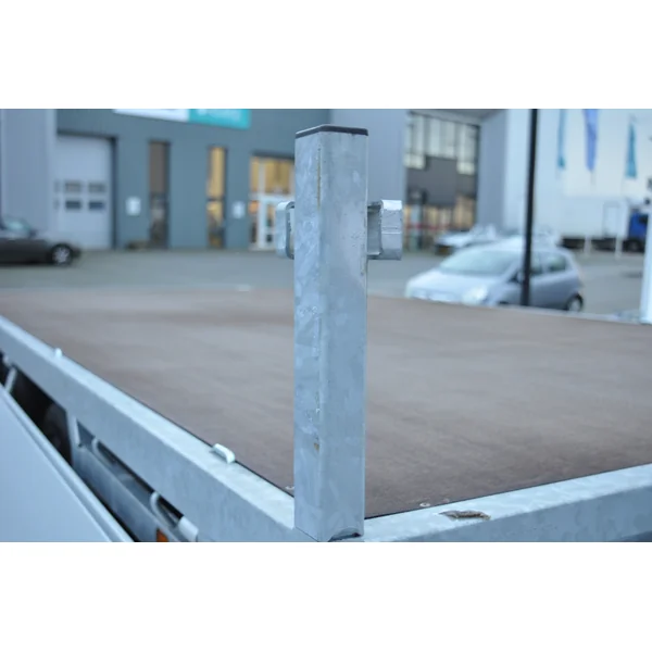 Poteau d'angle Hulco 30 cm à droite à l'arrière à gauche à l'avant - modèle à grenouillère remorque