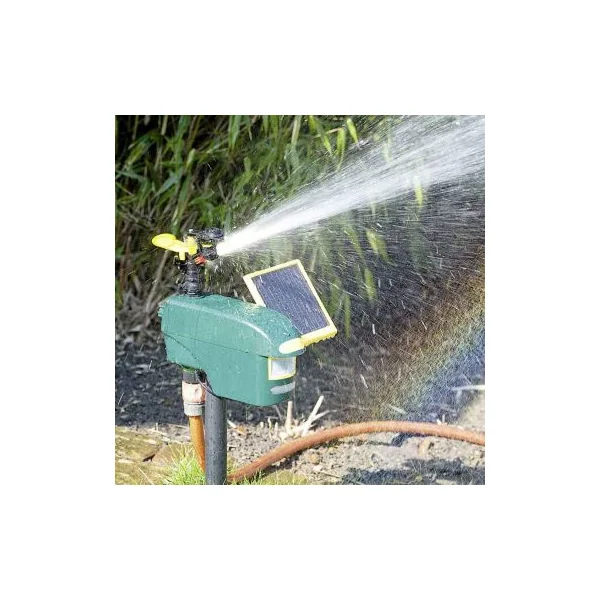 Repulsif chat et chien jets d'eau et lumière
